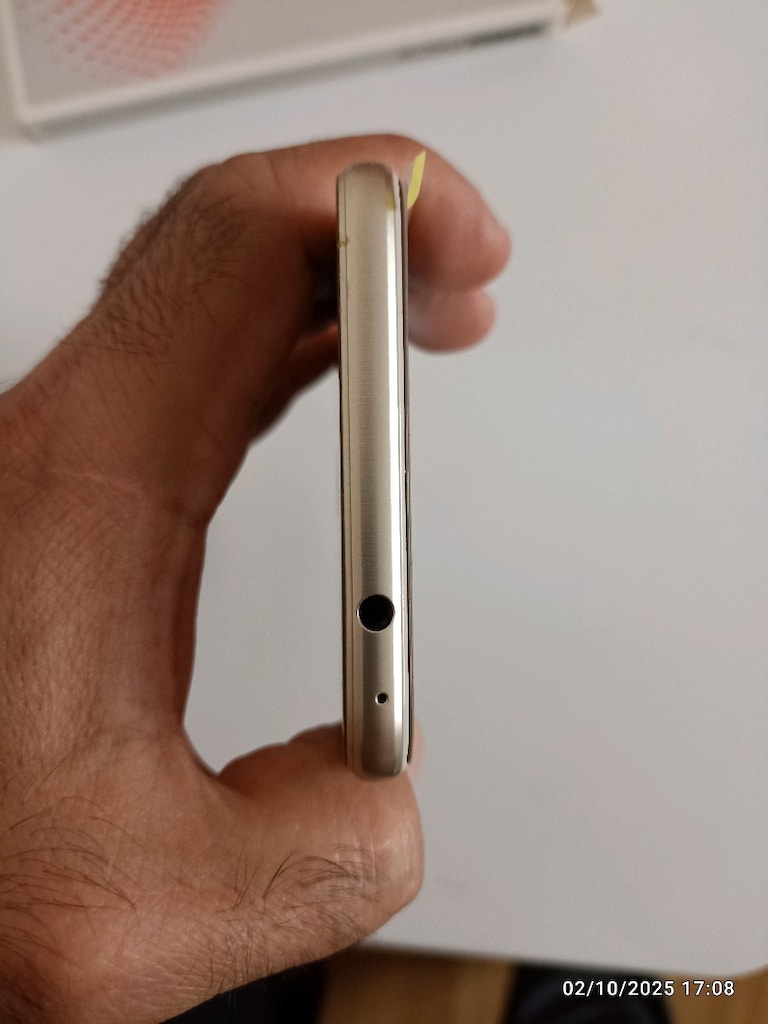 P9 Life 2017 Model: (PRA- LX1) - 5