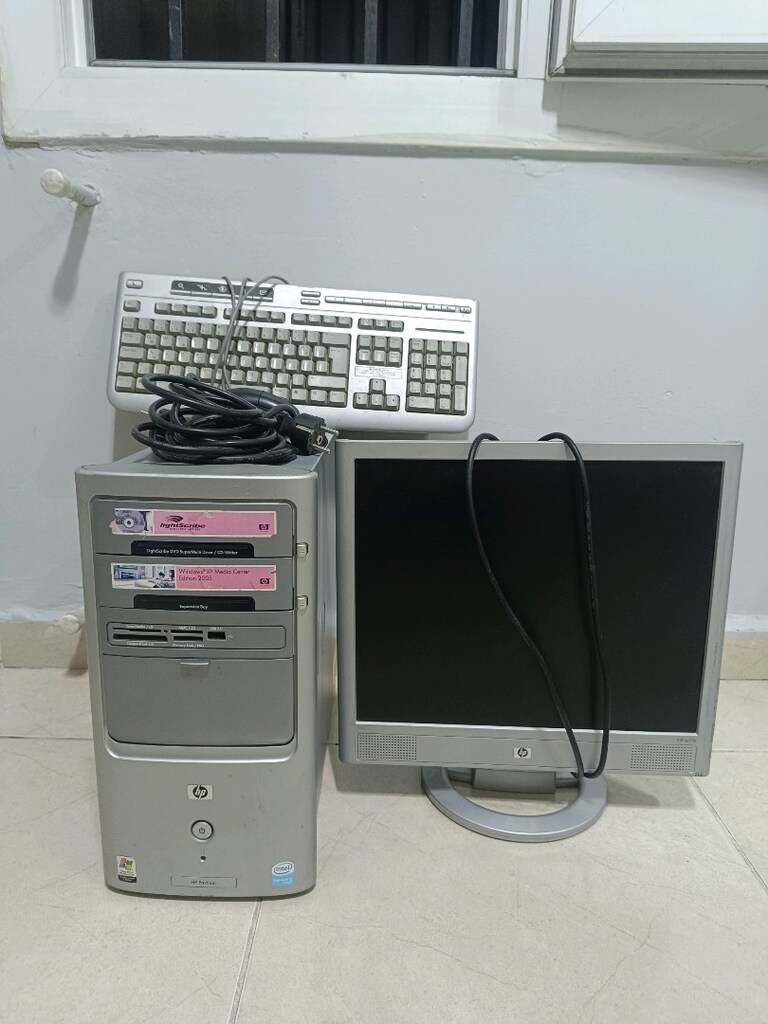 MASA ÜSTÜ BİLGİSAYAR - 4