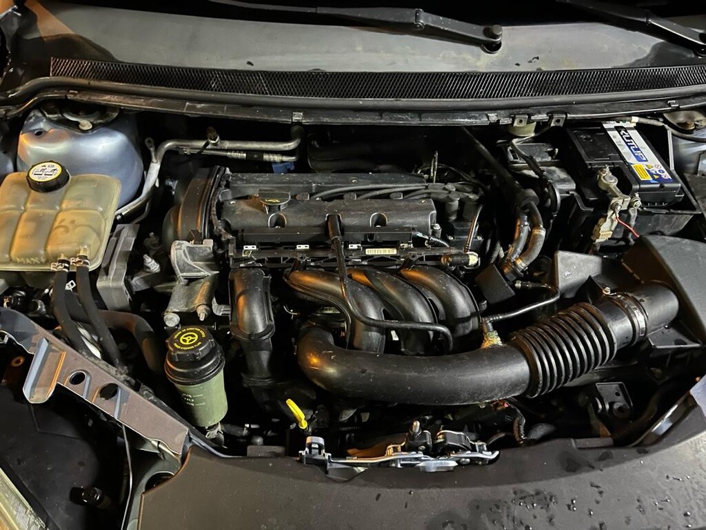 2007 ford focus - 11