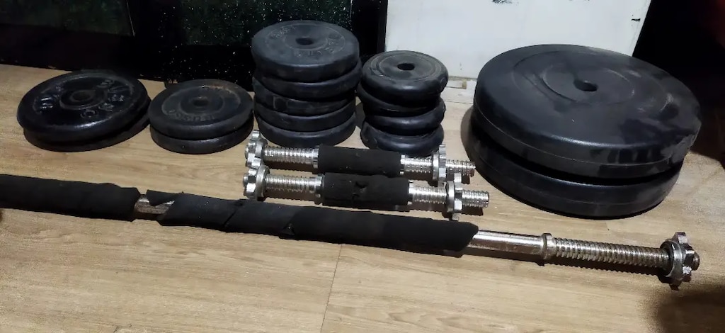 Spor aletleri sehpa ağırlik ve kürek çekme