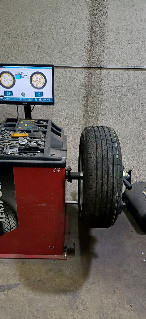 2 adet 215 60 R17 - 5