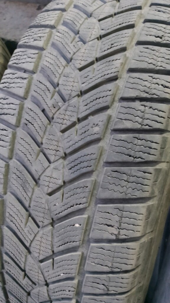 225 60 17 Goodyear lastik - 4