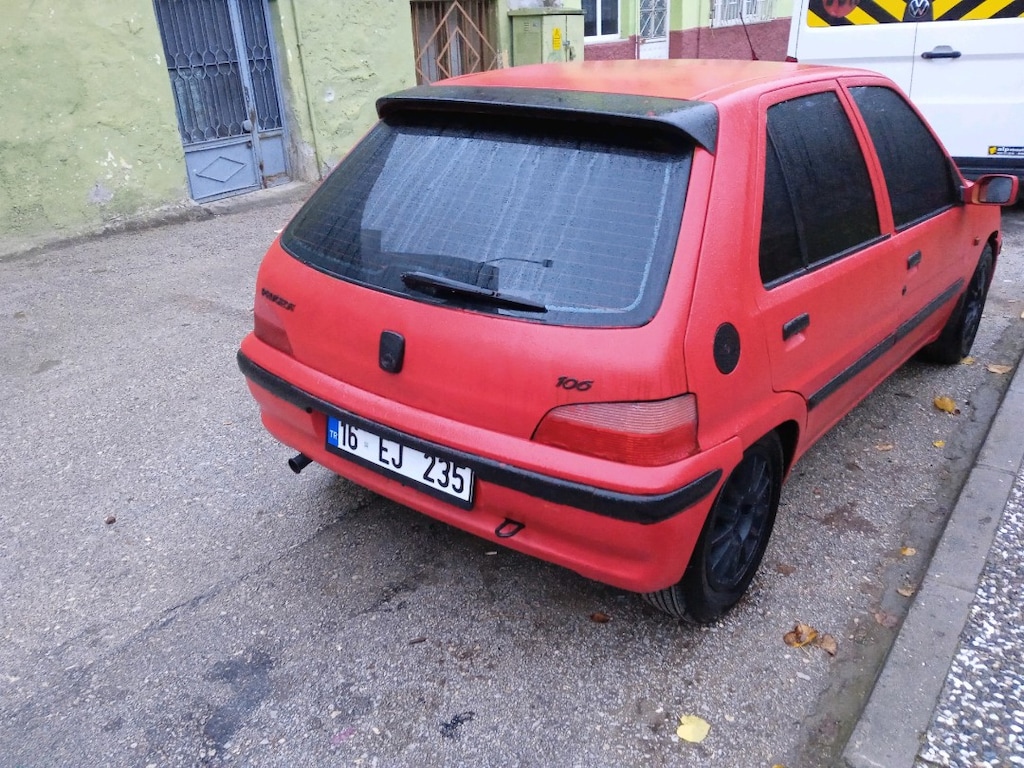 Kırmızı Hatchback Araba 1998 orjinal muayne sigorta yeni2028 e kdr - 3