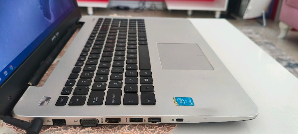 ASUS K555 ULTRABOOK..5. nesil İ5 _8GB RAM_2GB EK_128 SSD.(. takas li - 3