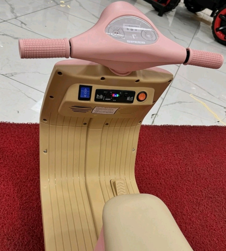 (AnkaCar ÇOCUK OTO GALERİ)SIFIR VESPA TEŞHİR 12+12 AKÜLÜ ARABA MOT.BİS - 2