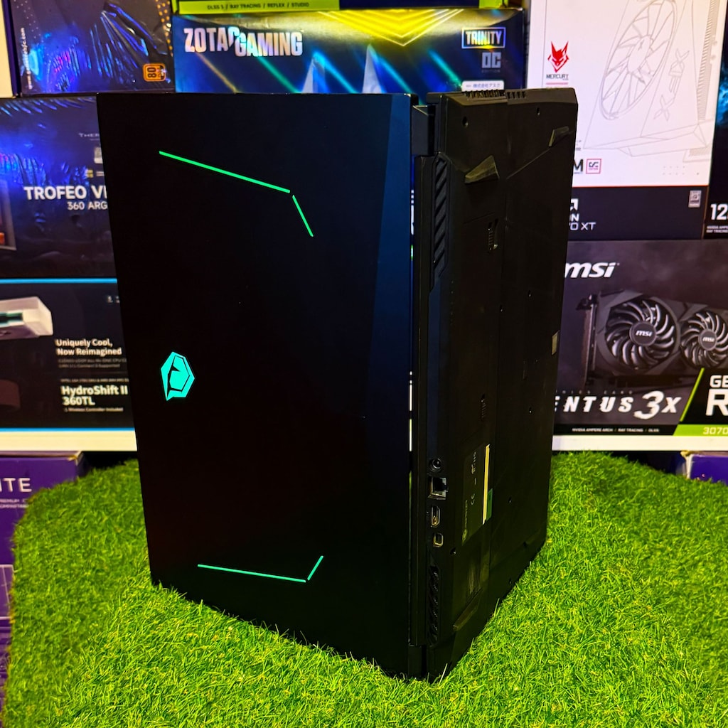 MONSTER ABRA A7 V12.4 – 17.3" 144Hz IPS / i5-10200H / 32GB RAM - 7