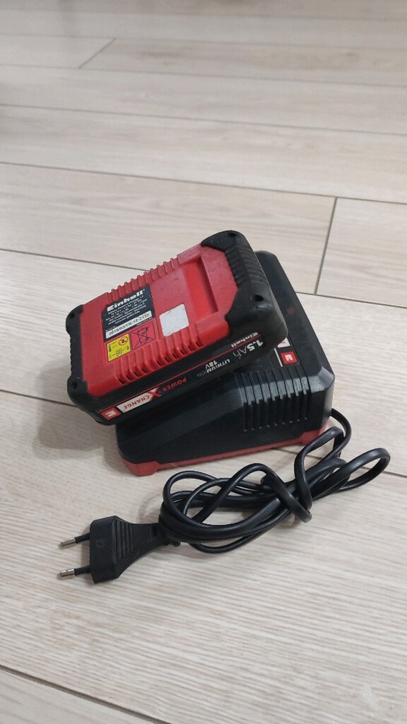 Einhell Batarya(18v - 1.5 Ah) + Sarj makinesi - 3
