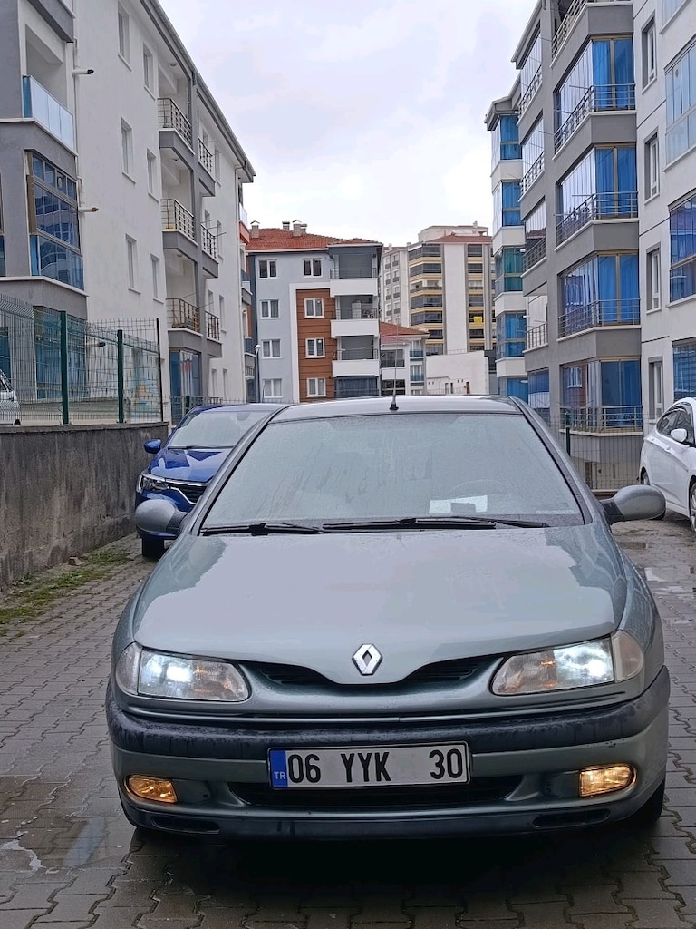 97 model laguna1 - 12
