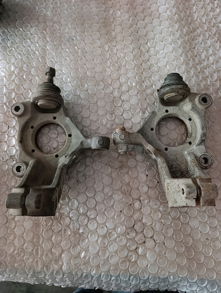 FORD TRANSİT 2006-2014 ORİJİNAL ÖN SAĞ SOL AKS TAŞIYICILARI - 3