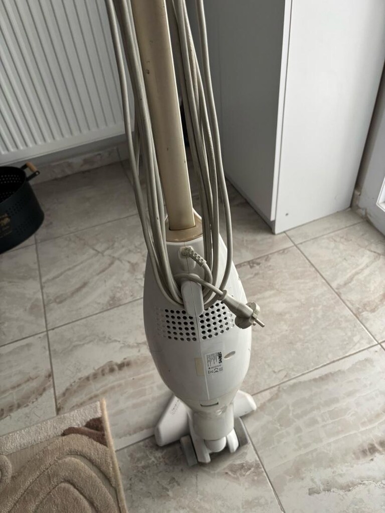 ayaklı Elektrik süpürgesi - 2