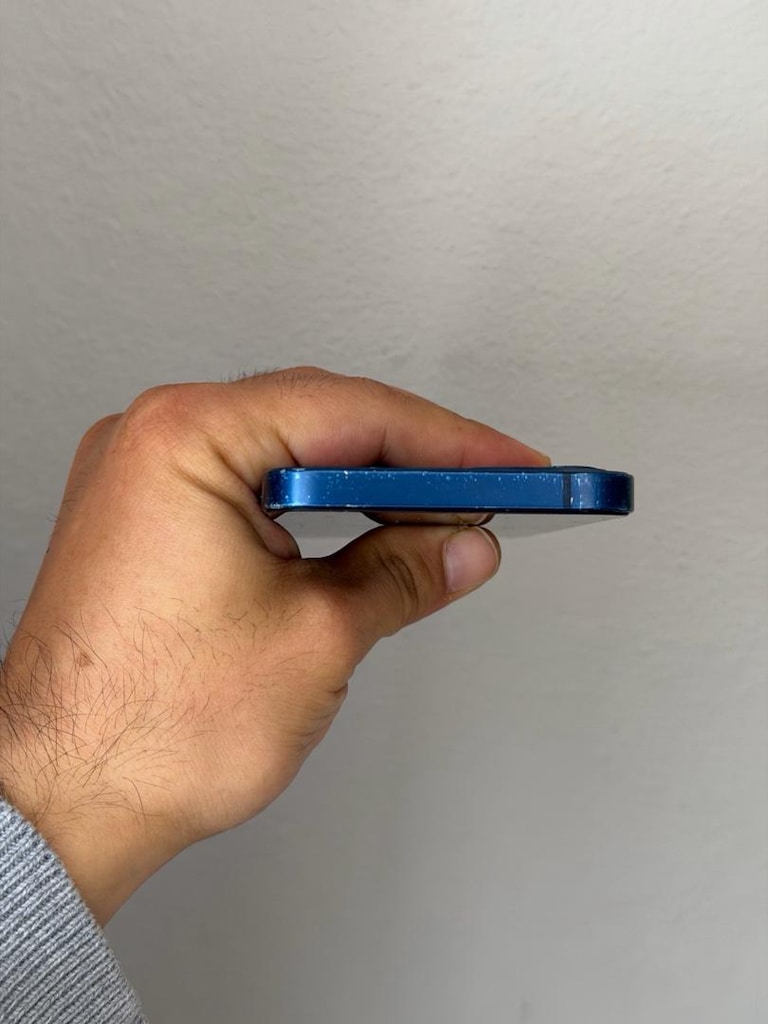 IPHONE 12 YILI KURTARIYOR (YD) - 5