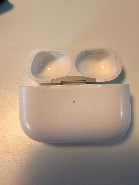 AirPods pro 2 LIGHTING şarj kutusu