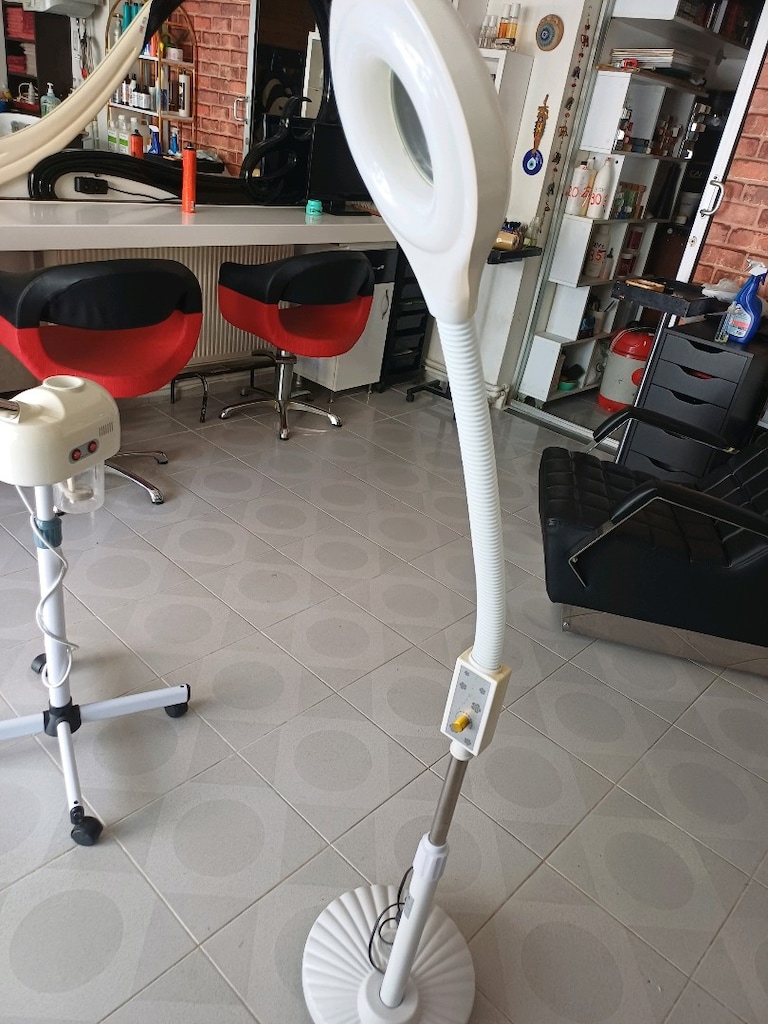 led ışıklı mercekli ayaklı lup büyüteç