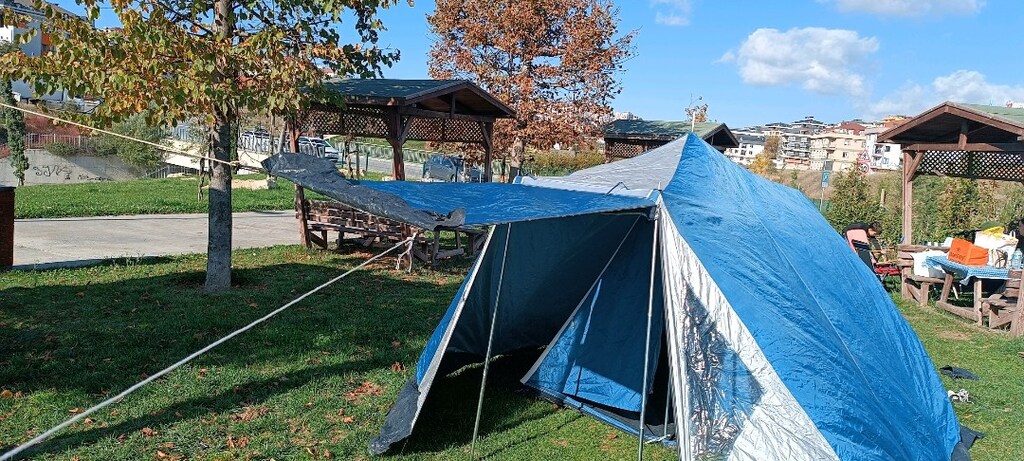 Deprem çadır Almanya gelmiş tır büyük sineklik 6 kişilik Beylikdüzü - 7