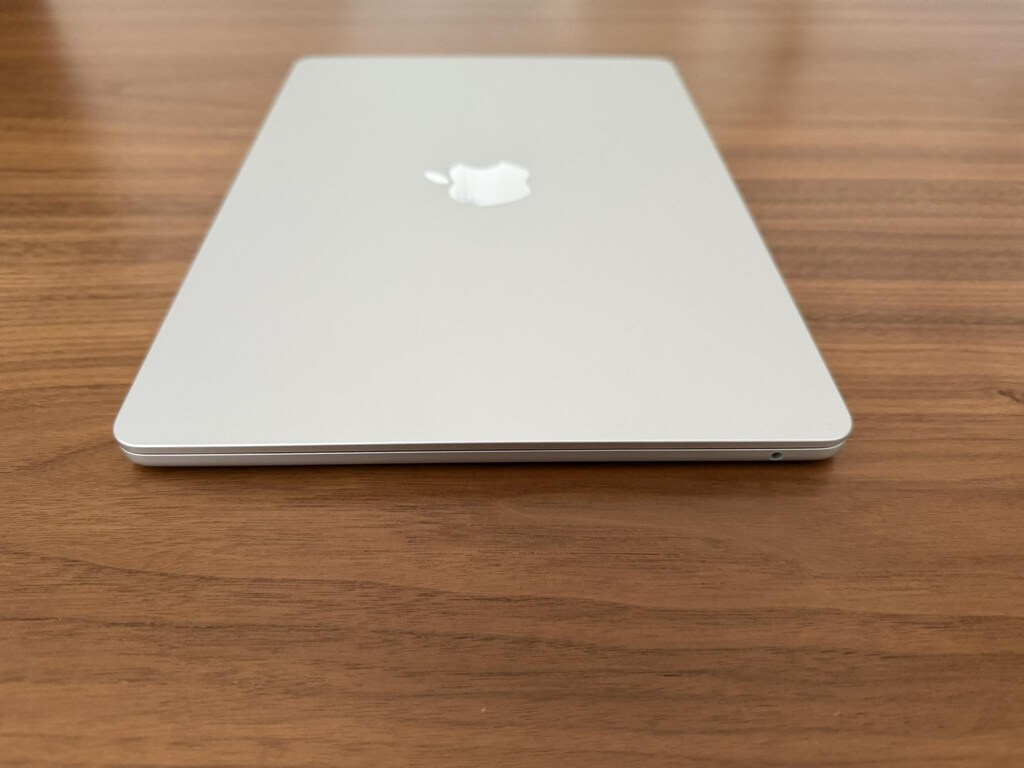 MACBOOK AIR M4 - 16GB RAM - 256 GB SSD - APPLE TRACKPAD HEDIYELI - 7