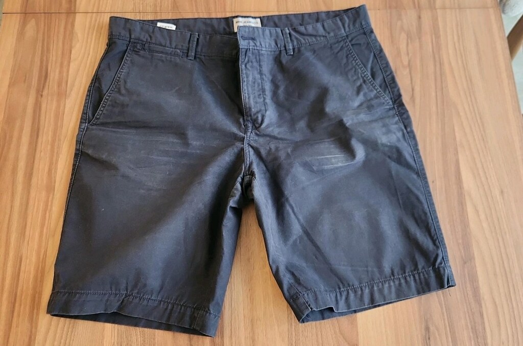 Erkek Şort (Orijinal Mavi Jeans marka)