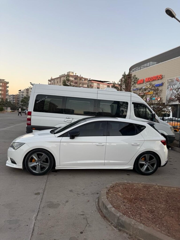 SEAT LEON - 7