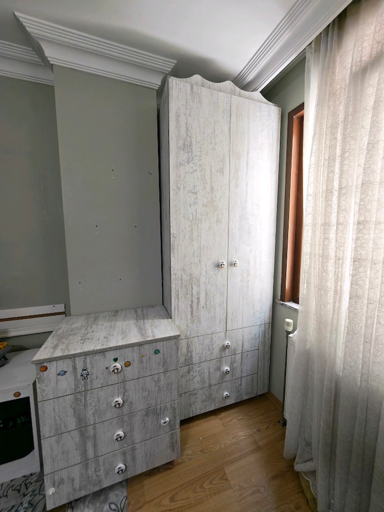 gardrop ve komodin acil satılık - 2