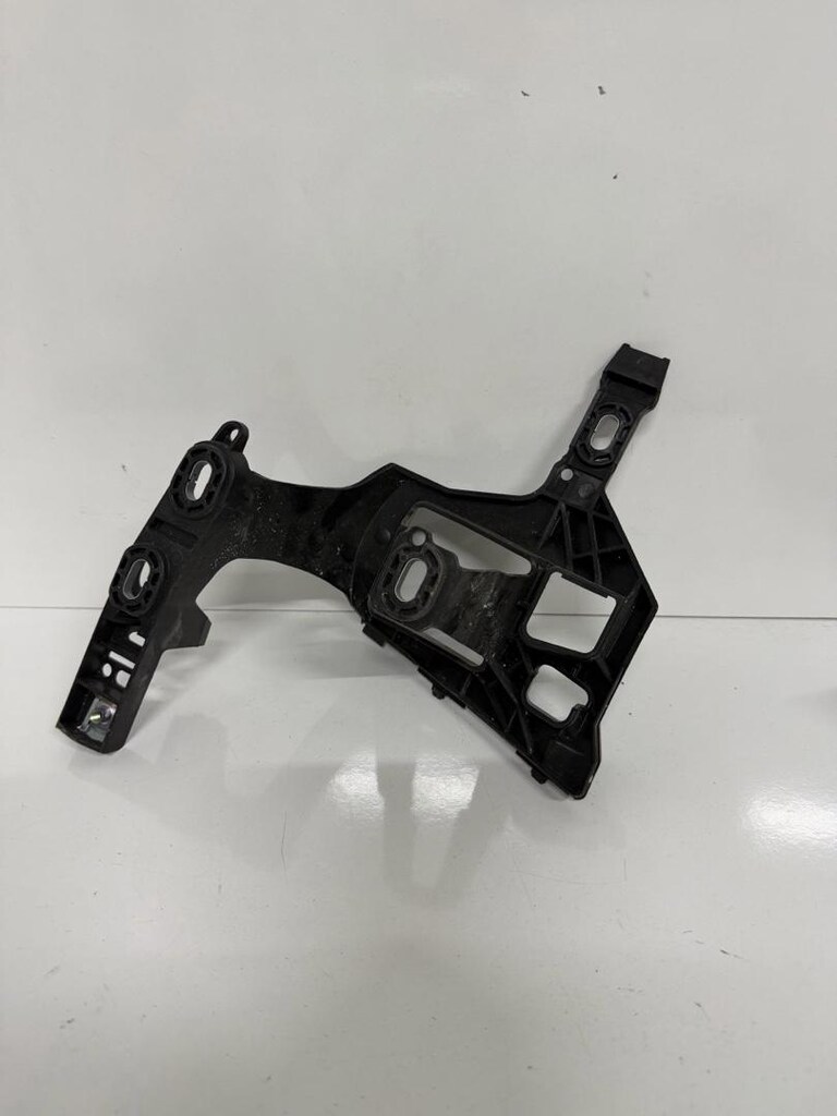 Corsa E sol ön tampon braketi sıfır orjinal 39003558 1406663 - 3