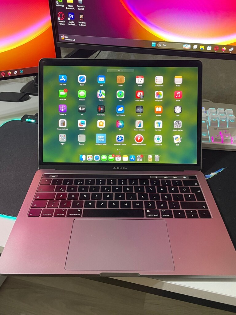 MacBook Pro 2019 13" Touchbar! TEMİZ - 2