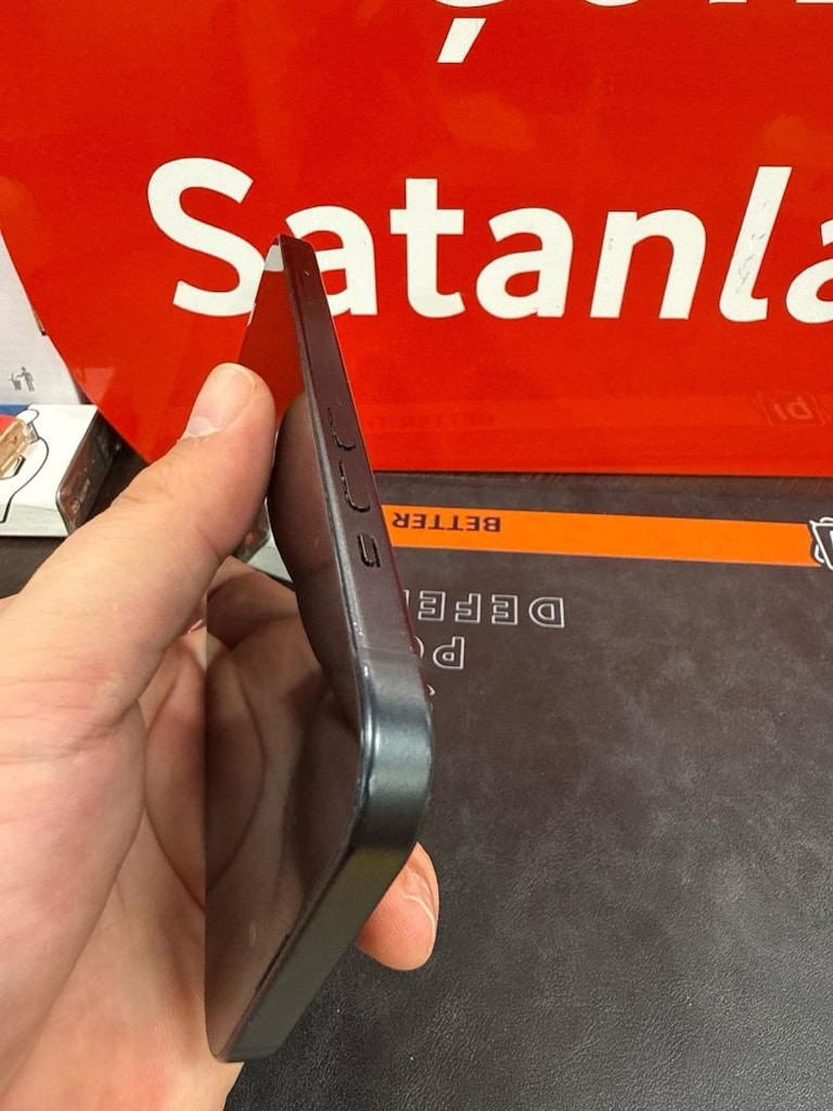 iPhone 15 128 gb pil :88 - 6