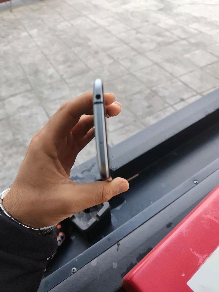 redmagic 5s pro kendinden sogutuculu fan var Türkiye cihazı - 5