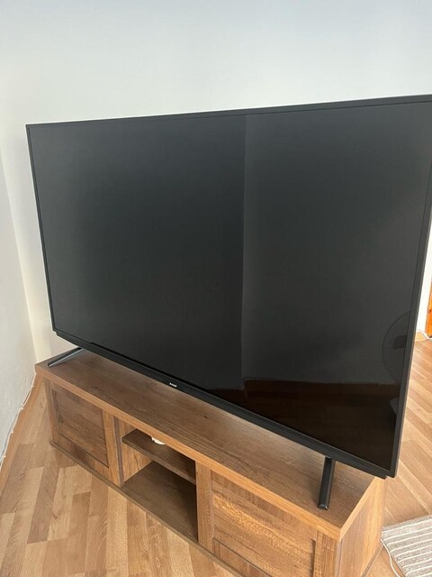 ARÇELİK 65 inç televizyon