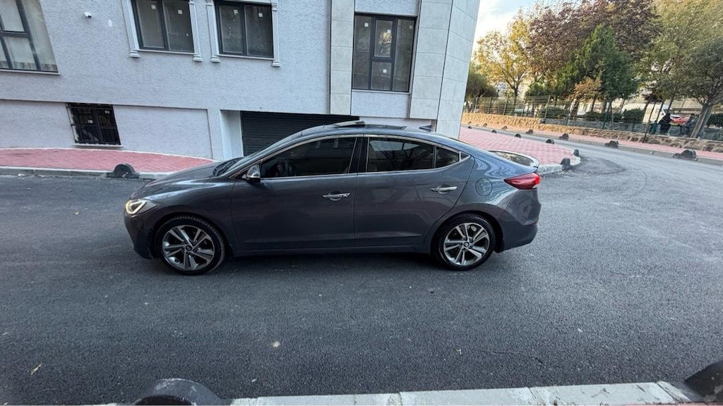 2016 HYUNDAI ELANTRA 1.6 CRDi ELITE PLUS SUNROOF OTOMATİK - 5