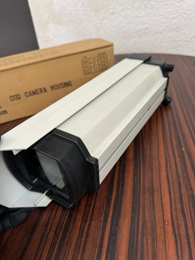 Sıfır Isıtıcılı Fanlı Kamera Dış Ortam Muhafazası (390mm Taiwan) - 2