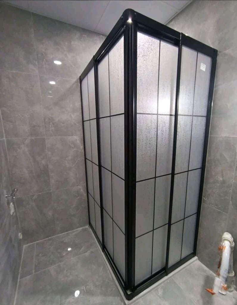 DUŞAKABİNDE FIRSAT - 3