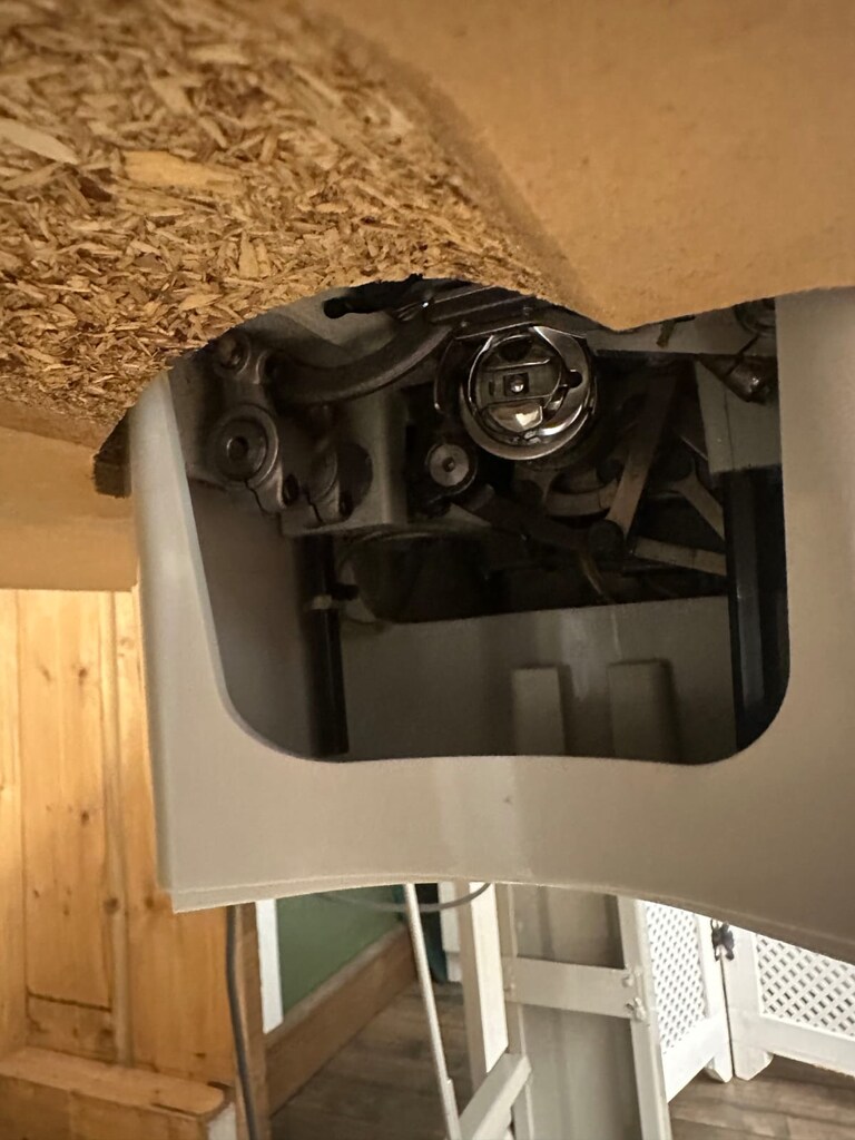 SIFIR MUADİLİ TYPICAL GC691 DİKİŞ MAKİNASI (ÖZEL MASASIYLA BİRLİKTE) - 8