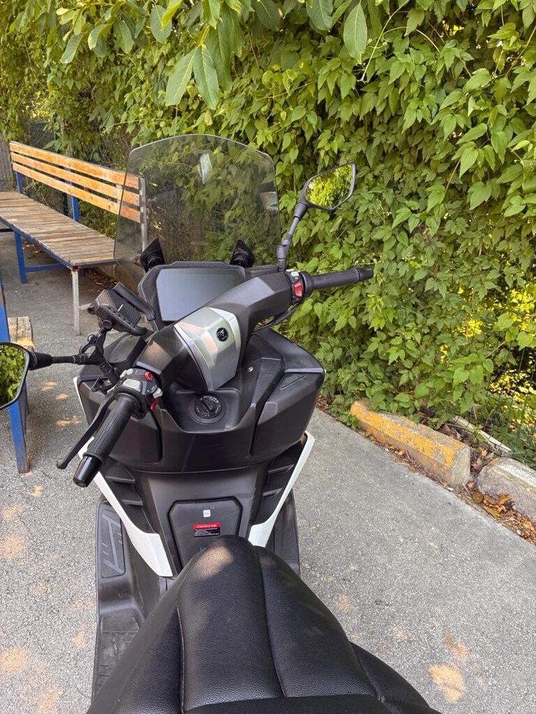 VOGE SR3 250 CC - 3