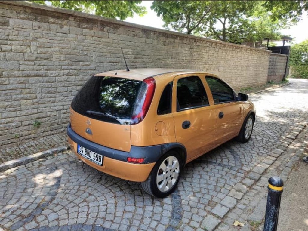 2005 çıkışlı Otomatik Corsa 1.2 Tavan boyasız Sadece benzinli 222binde - 6