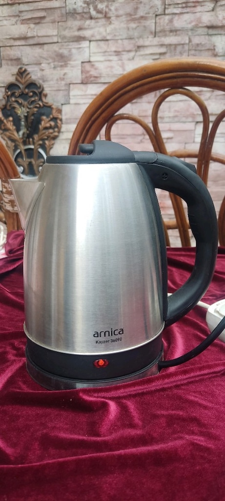 ARNİCA SU ISITICISI (KETTLE) TÜRK MALI 1800W - 2