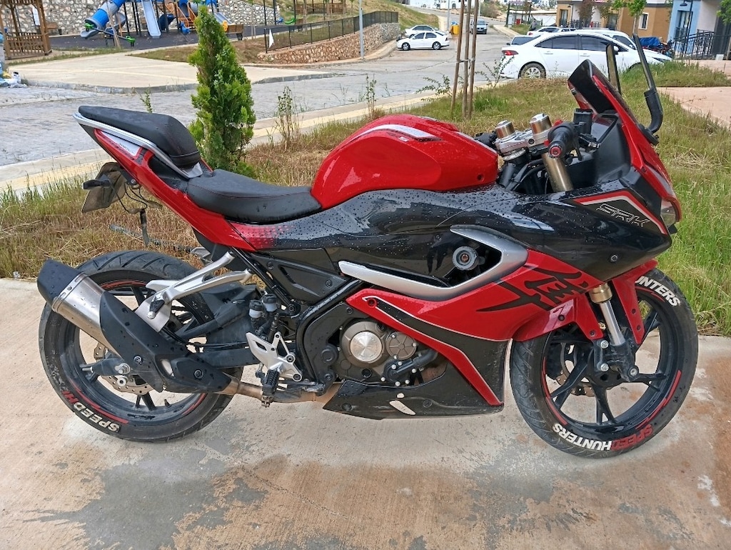 rks srk 125 R