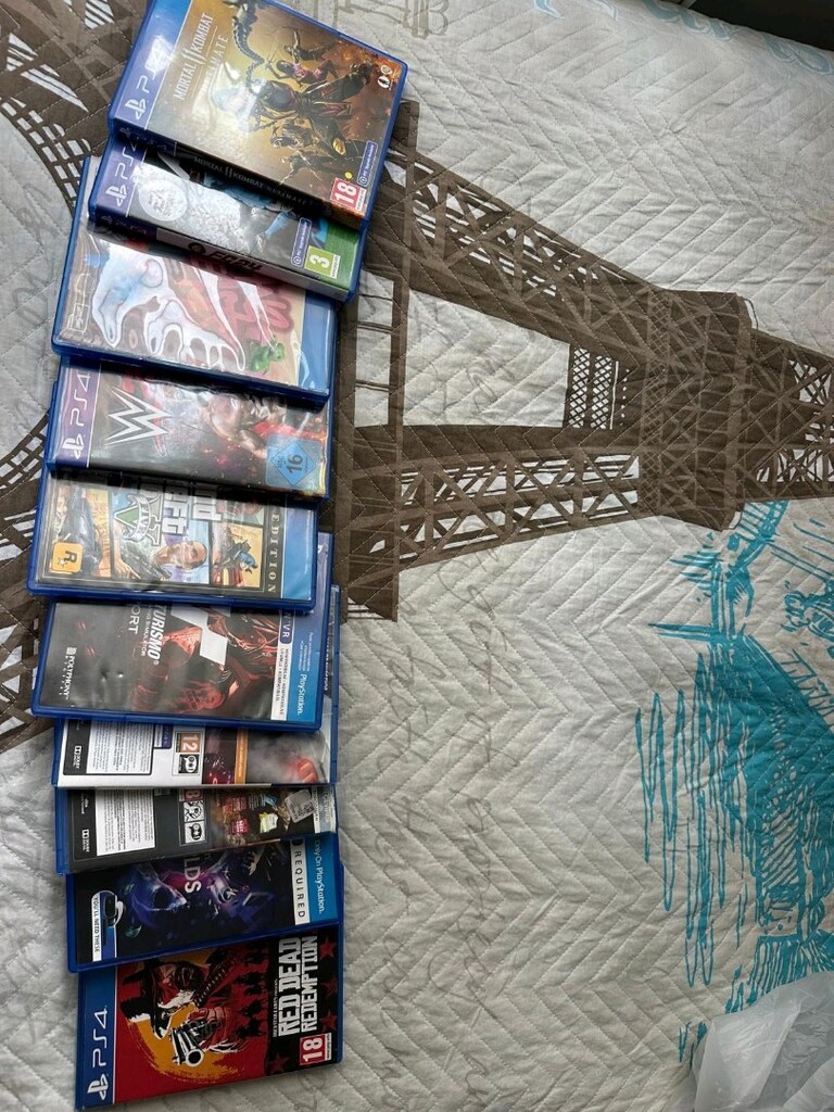 ps4 pro 1 trb,çift kol, 3 boyut gözlüğü, direksiyon seti, oyunlar - 2