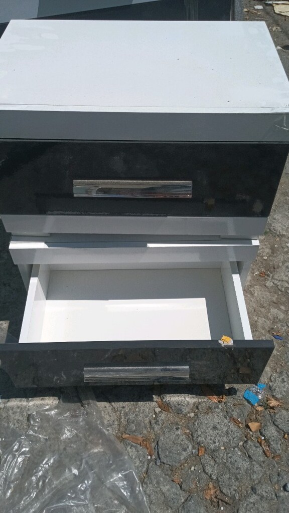 komodin 2 adet - 2