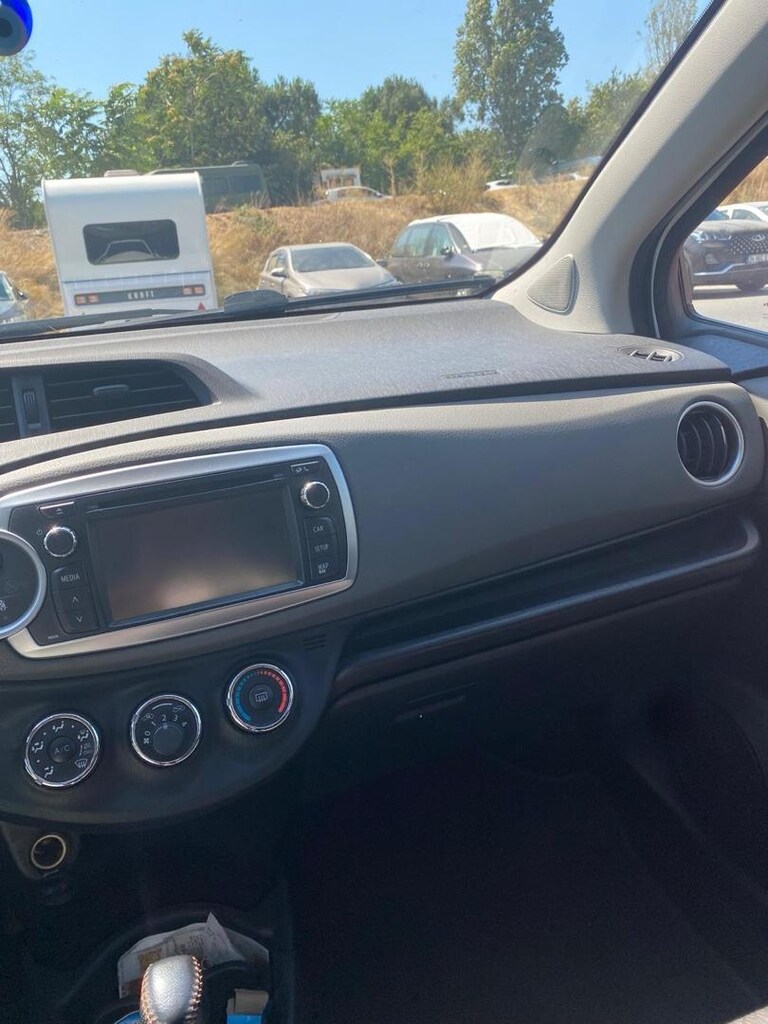 Sahibinden 2012 model en düşük km 1.33 Yaris Style ilanı - 5