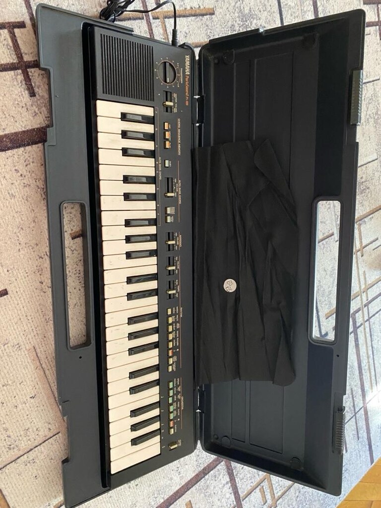 Yamaha PortaSaund - 7
