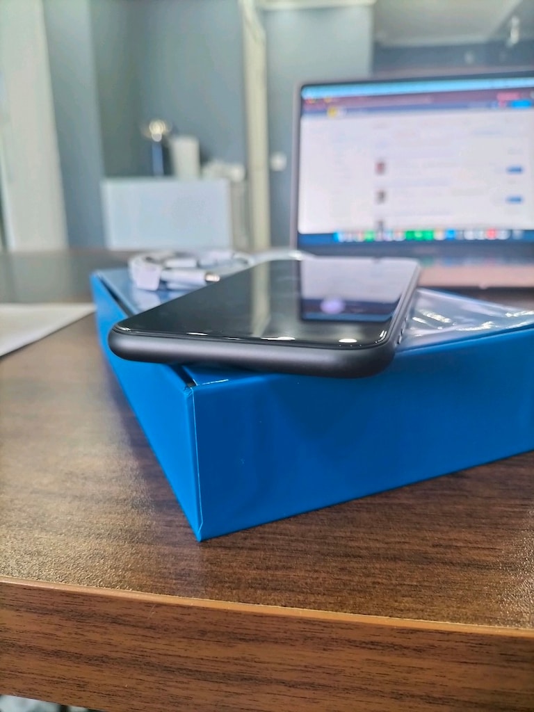 İPHONE 11 256GB TÜRKİYE HATASIZ ORİJİNAL - 6
