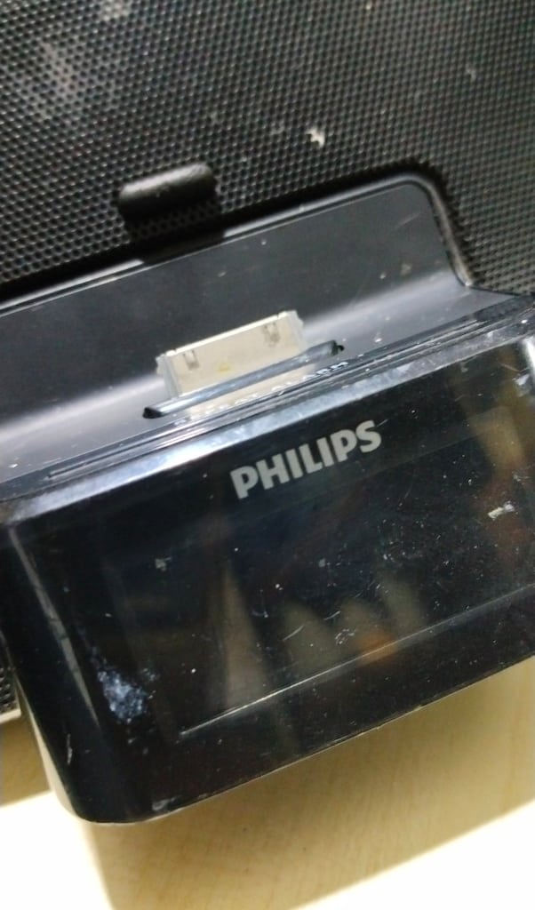 Philips iPhone radyo aux saat özellikli calisiyo fakat ses alamadim - 8