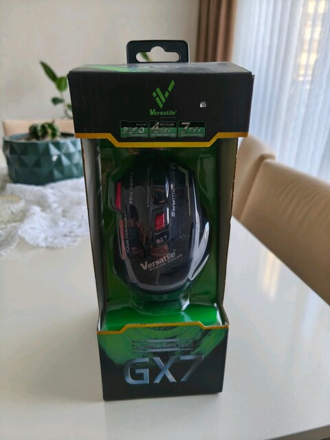 Versatile GX7 Gaming Mause + Mause Pad