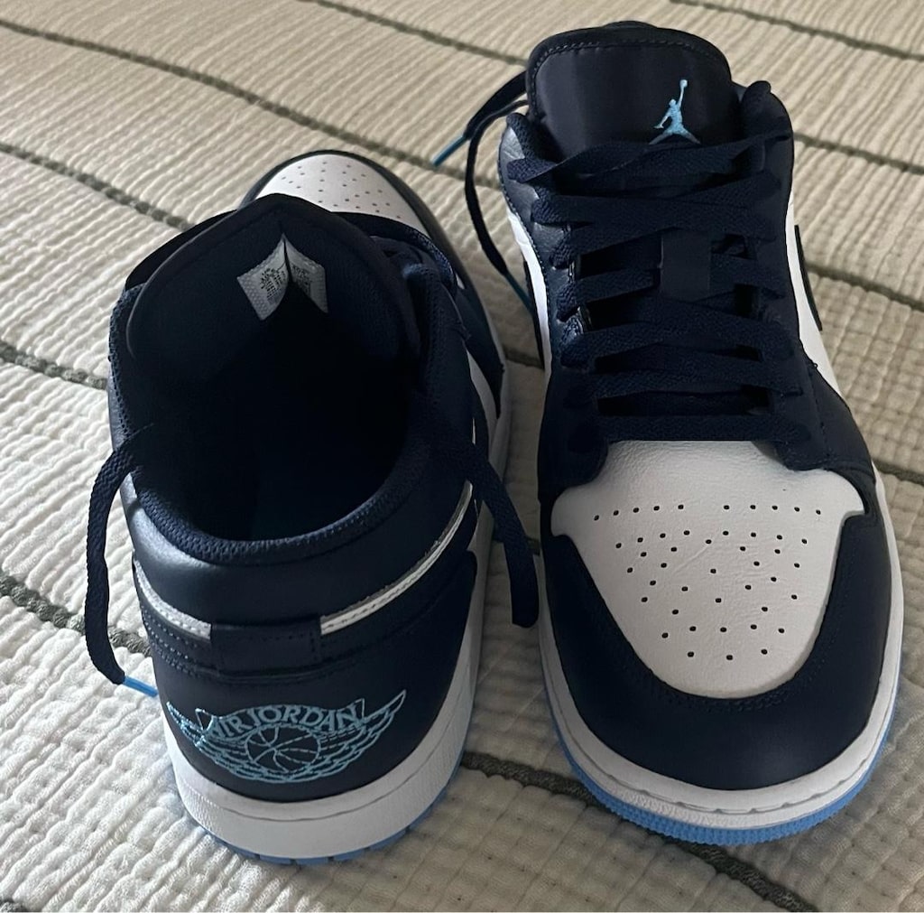 Nike Air Jordan - 4
