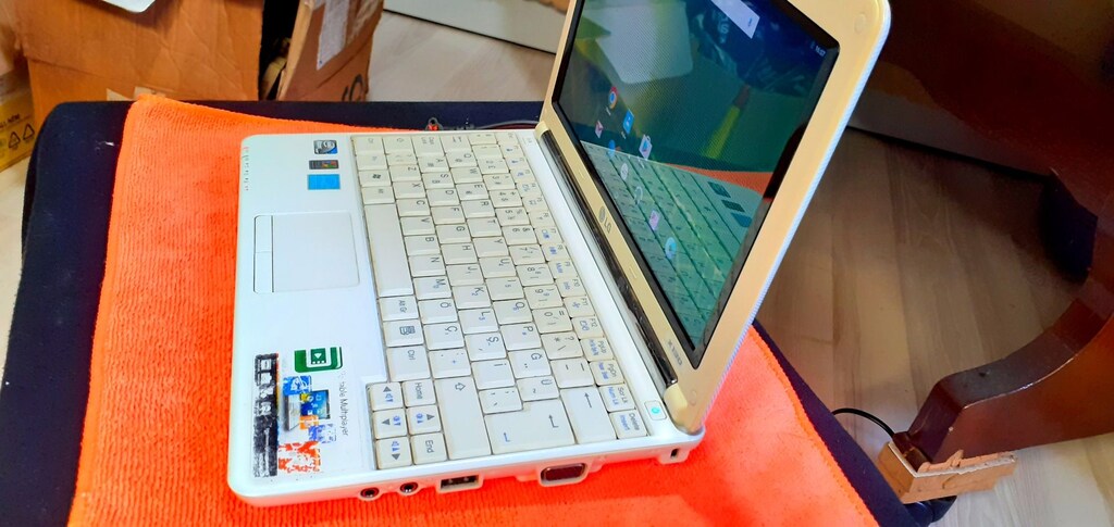 Android Yüklü Laptop-Notebook LG LGX130 - 10