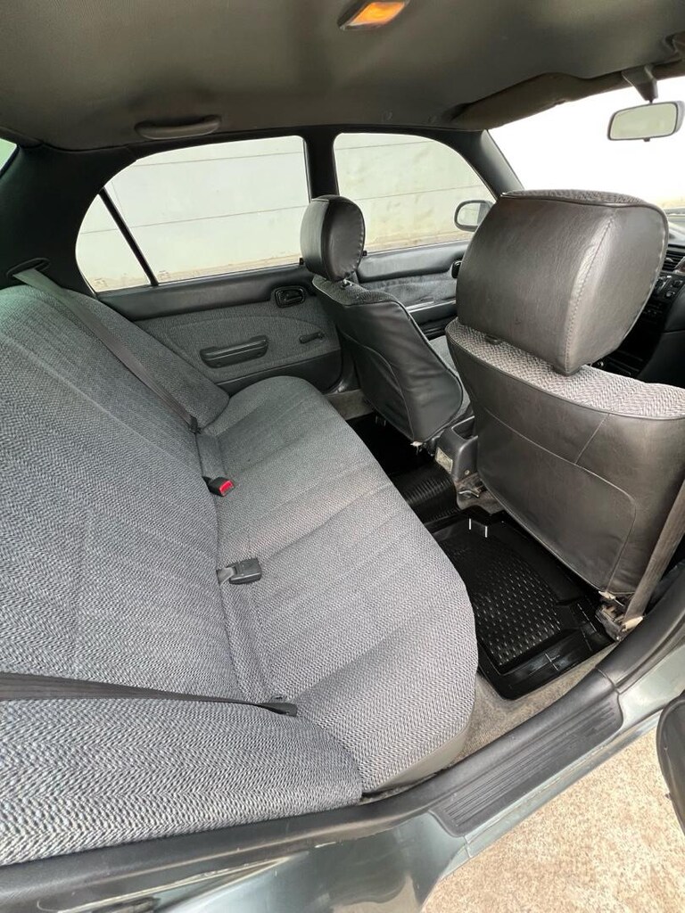 Toyota Corolla - 6