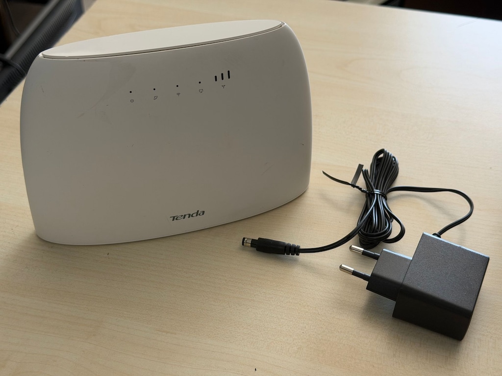 Tenda 4G03 N300 Wi-Fi 4G LTE 150Mbps Mobil Modem - 3