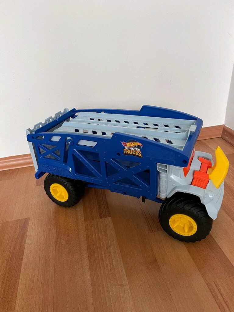 Hotwhels monster trucks kamyonu - 4