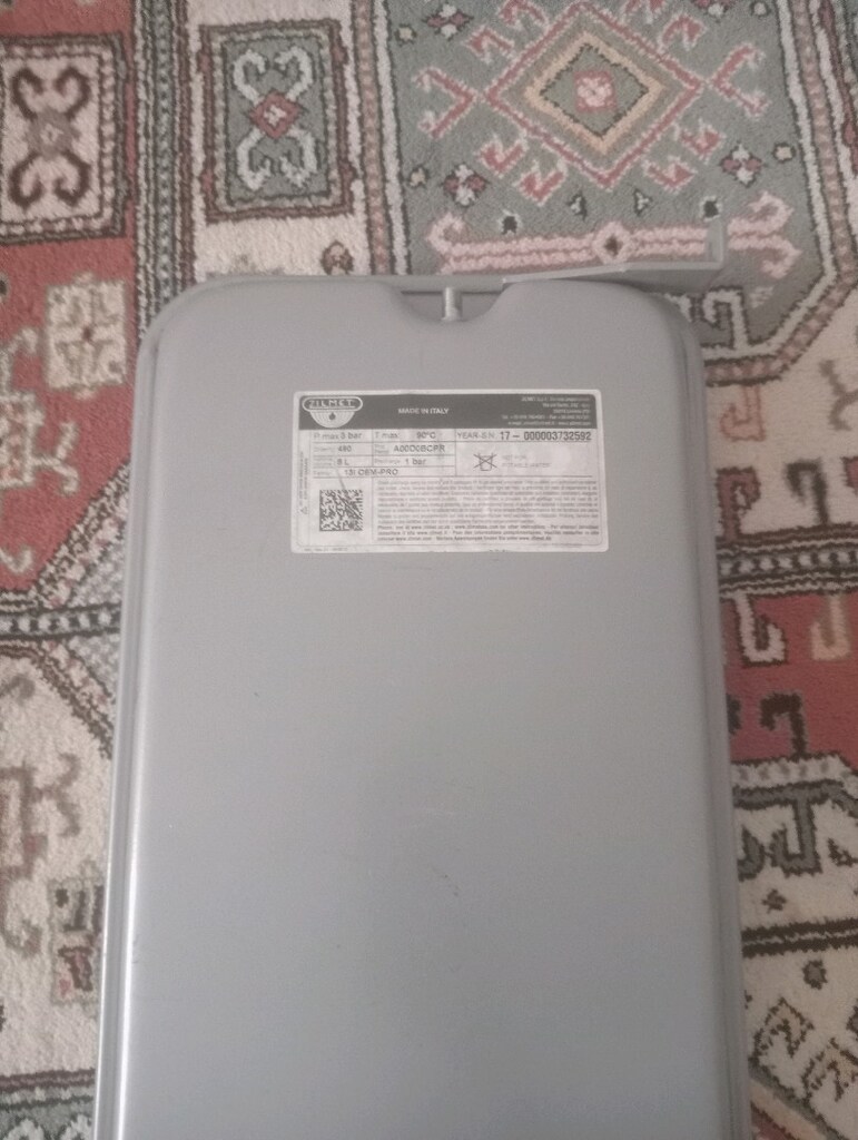 Kombi geçmeli 8L genleşme tankı - 3