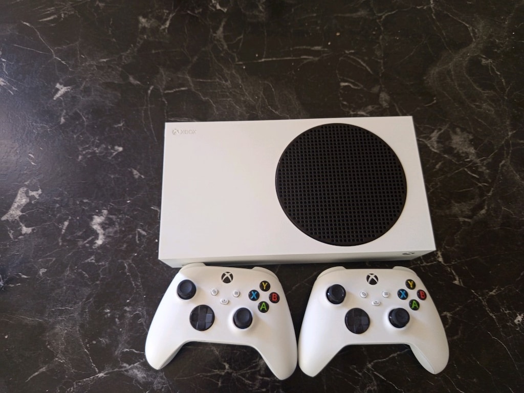 Xbox series s 512 GB cift kol Sıfır ayarında Az kullanılmış - 3