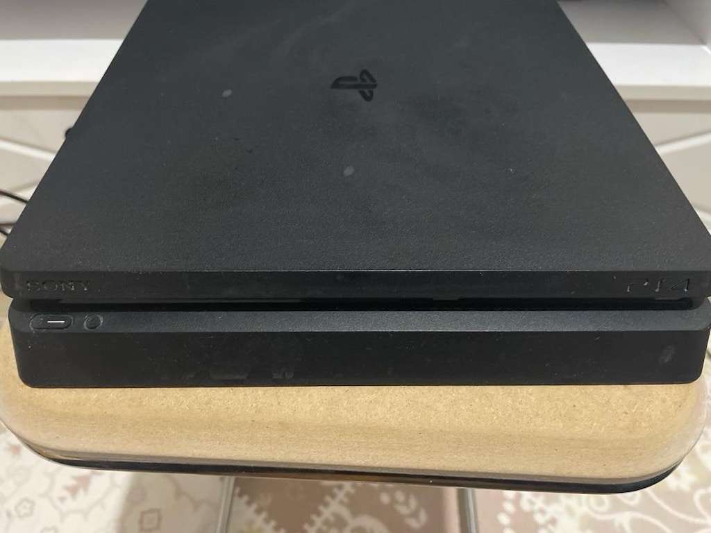 Temiz playstation 4 slim - 11